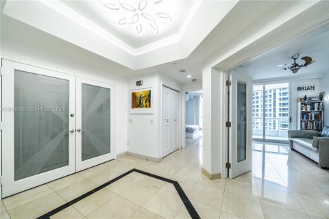 Купить кондоминиум в Авентура, Флорида 3 спальни, 226.68м2, № 2153882 - фото 2
