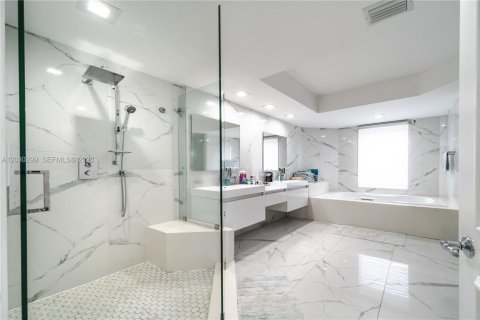 Купить кондоминиум в Авентура, Флорида 3 спальни, 226.68м2, № 2153882 - фото 20