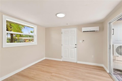 Casa en venta en Bradenton, Florida, 4 dormitorios, 131.92 m2 № 2314536 - foto 22