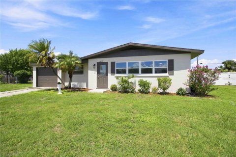 Villa ou maison à Bradenton, Floride 4 chambres, 131.92 m2 № 2314536