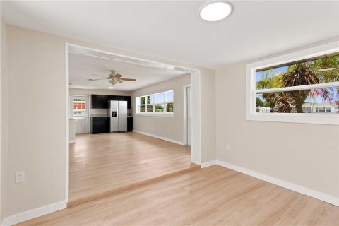 Casa en venta en Bradenton, Florida, 4 dormitorios, 131.92 m2 № 2314536 - foto 25