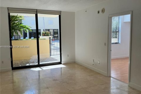 Купить кондоминиум в Корал-Гейблс, Флорида 1 спальня, 73.39м2, № 1994028 - фото 7