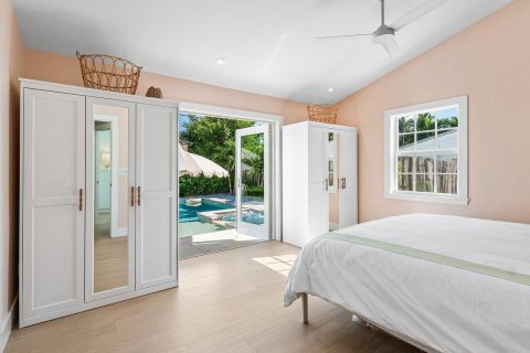 House in Ocean Ridge, Florida 3 bedrooms, 146.69 sq.m. № 2158411 - photo 14
