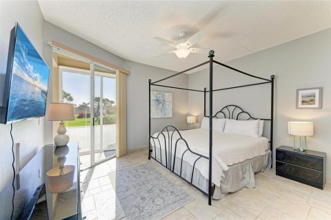 Condo in Sarasota, Florida, 2 bedrooms № 2155933 - photo 25