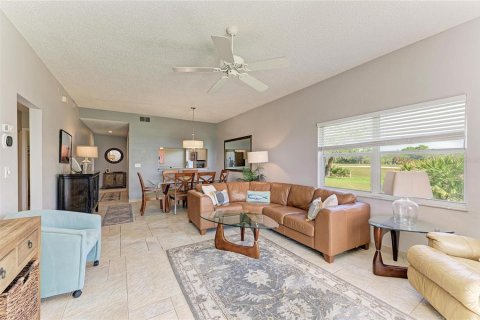 Condo in Sarasota, Florida, 2 bedrooms № 2155933 - photo 14