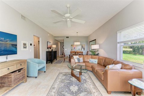 Condo in Sarasota, Florida, 2 bedrooms № 2155933 - photo 15
