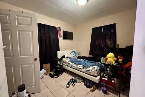 Купить коммерческую недвижимость в Опа-Локка, Флорида 261.52м2, № 2021349 - фото 22