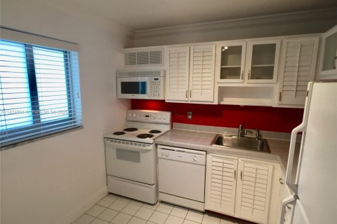 Condominio en venta en Miami Beach, Florida, 1 dormitorio, 67.82 m2 № 1926093 - foto 25