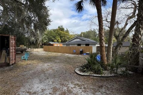 Commercial property in Sanford, Florida 4 bedrooms, 125.42 sq.m. № 1735168 - photo 17
