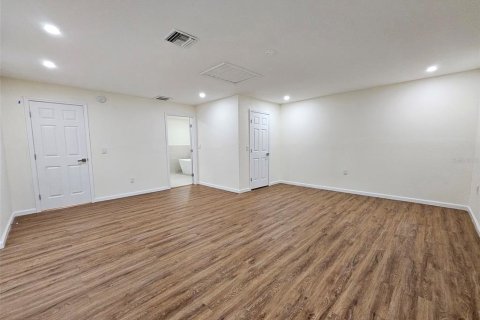 Casa en venta en Oldsmar, Florida, 4 dormitorios, 197.14 m2 № 1894323 - foto 12