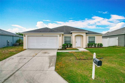Casa en Lakeland, Florida 3 dormitorios, 159.98 m2 № 2156865