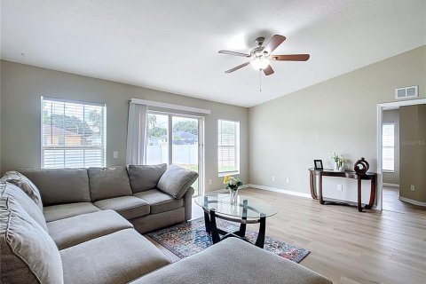 Casa en venta en Lakeland, Florida, 3 dormitorios, 159.98 m2 № 2156865 - foto 14