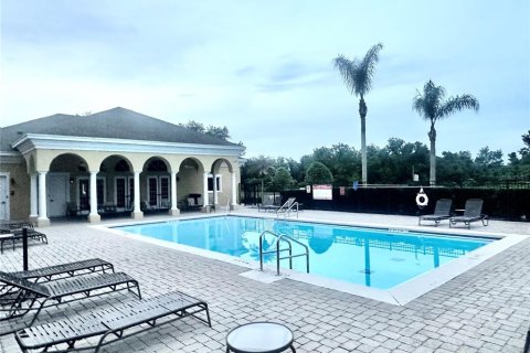 Townhouse in Winter Garden, Florida 2 bedrooms, 114.83 sq.m. № 2204745 - photo 21