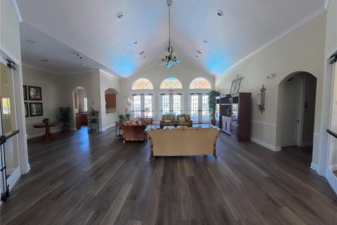 Townhouse in Winter Garden, Florida 2 bedrooms, 114.83 sq.m. № 2204745 - photo 23