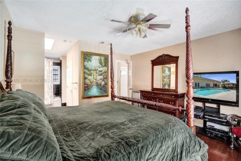 Купить виллу или дом в Дейви, Флорида 4 спальни, 206.8м2, № 2033497 - фото 15