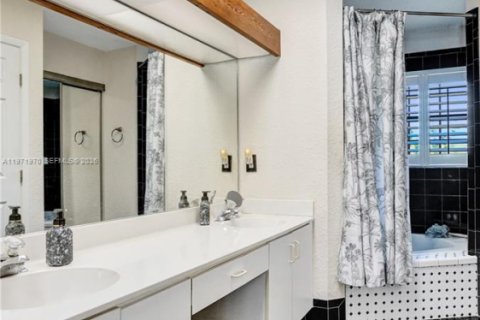 Купить виллу или дом в Дейви, Флорида 4 спальни, 206.8м2, № 2033497 - фото 17