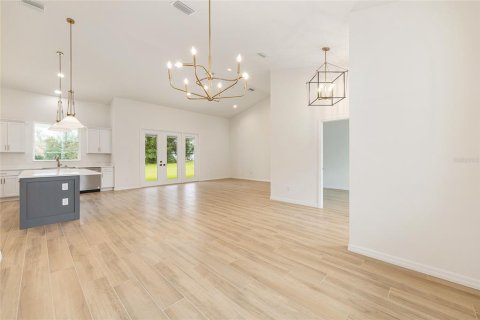 House in Silver Springs Shores, Florida 3 bedrooms, 203.18 sq.m. № 1510279 - photo 21