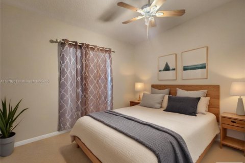 House in Boynton Beach, Florida 3 bedrooms, 155.15 sq.m. № 1922298 - photo 20