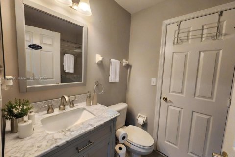 House in Boynton Beach, Florida 3 bedrooms, 155.15 sq.m. № 1922298 - photo 27