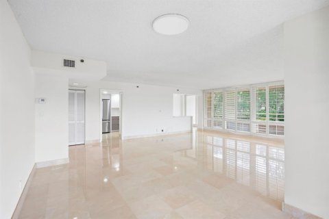 Condo in Boca Raton, Florida, 3 bedrooms  № 2392573 - photo 6