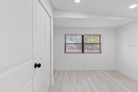 Villa ou maison à vendre à Tampa, Floride: 4 chambres, 137.68 m2 № 1765217 - photo 24