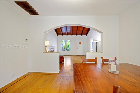 Купить виллу или дом в Майами, Флорида 8 комнат, 118.73м2, № 2052669 - фото 5