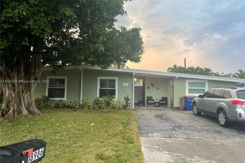 Villa ou maison à Jupiter, Floride 4 chambres, 166.11 m2 № 2073294