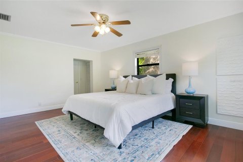 House in Bartow, Florida 4 bedrooms, 201.78 sq.m. № 1681745 - photo 15