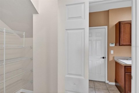 House in Punta Gorda, Florida 5 bedrooms, 289.76 sq.m. № 2131862 - photo 30