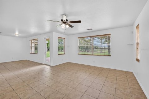 House in Punta Gorda, Florida 5 bedrooms, 289.76 sq.m. № 2131862 - photo 26