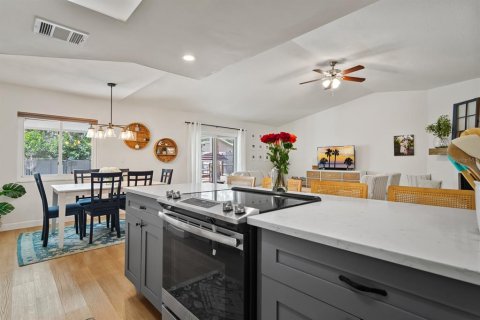 Casa en venta en Safety Harbor, Florida, 3 dormitorios, 136.01 m2 № 1876030 - foto 4