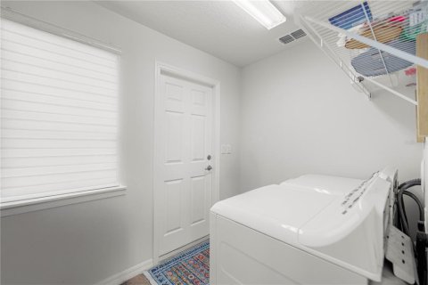 Casa en venta en Ocala, Florida, 4 dormitorios, 161.46 m2 № 1856494 - foto 18