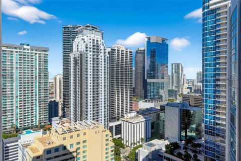 Condo in Miami, Florida, 1 bedroom  № 1963811 - photo 28