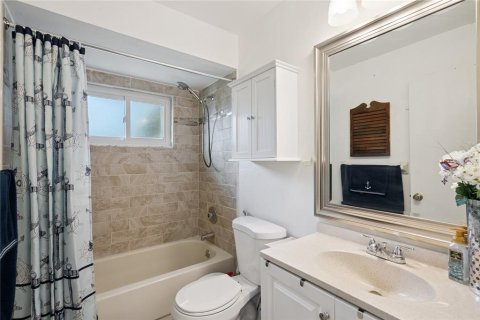 Casa en venta en Deltona, Florida, 3 dormitorios, 96.25 m2 № 2151663 - foto 21