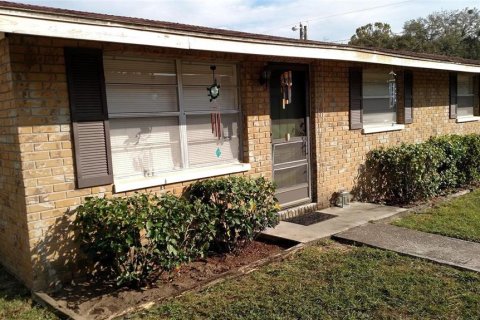 Commercial property in Thonotosassa, Florida 391.3 sq.m. № 1869509 - photo 4
