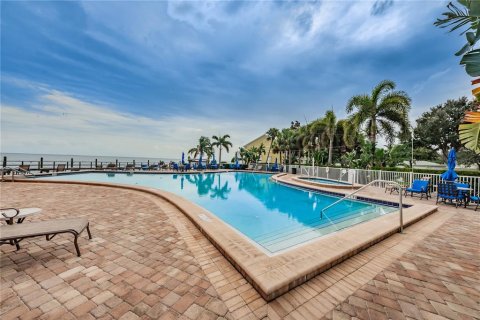 Condominio en alquiler en Saint Petersburg, Florida, 1 dormitorio, 76.46 m2 № 1555290 - foto 30