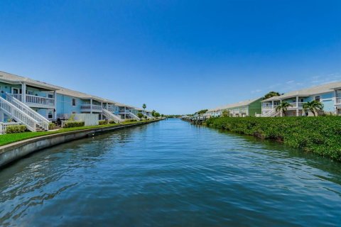 Condominio en alquiler en Saint Petersburg, Florida, 1 dormitorio, 76.46 m2 № 1555290 - foto 19