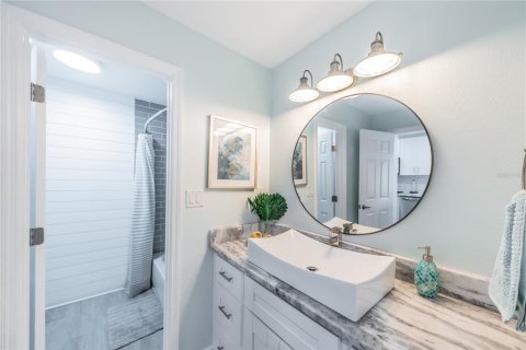 Condominio en alquiler en Saint Petersburg, Florida, 1 dormitorio, 76.46 m2 № 1555290 - foto 15