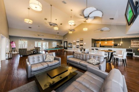 Condominio en alquiler en Saint Petersburg, Florida, 1 dormitorio, 76.46 m2 № 1555290 - foto 23