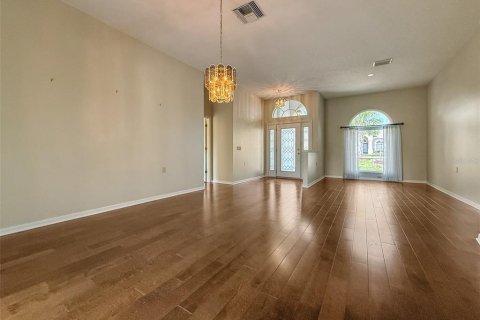 House in Spring Hill, Florida 3 bedrooms, 216.09 sq.m. № 1740679 - photo 7