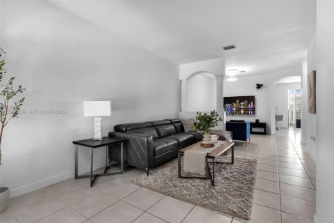 Adosado en venta en Homestead, Florida, 4 dormitorios, 160.91 m2 № 2068963 - foto 4