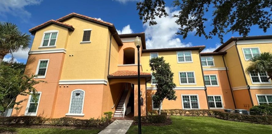 Condominio en Orlando, Florida, 2 dormitorios  № 1911207
