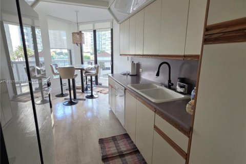 Condominio en venta en Aventura, Florida, 2 dormitorios, 150.69 m2 № 1974629 - foto 6