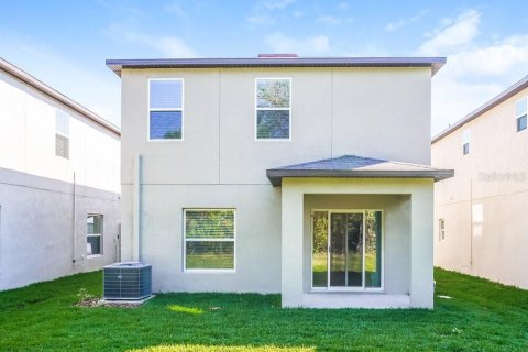 House in Tampa, Florida 4 bedrooms, 167.69 sq.m. № 2216379 - photo 17