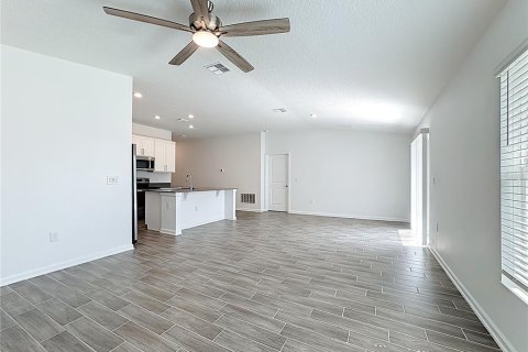 Casa en alquiler en Davenport, Florida, 3 dormitorios, 144.93 m2 № 1895103 - foto 15