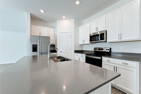 Casa en alquiler en Davenport, Florida, 3 dormitorios, 144.93 m2 № 1895103 - foto 3