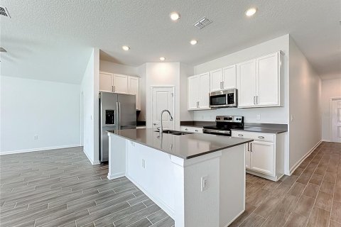 Casa en alquiler en Davenport, Florida, 3 dormitorios, 144.93 m2 № 1895103 - foto 12