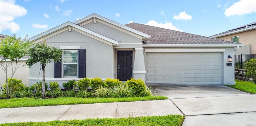 Villa ou maison à Davenport, Floride 3 chambres, 144.93 m2 № 1895103