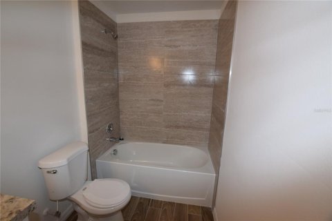 Appartement à louer à Winter Haven, Floride: 3 chambres, 96.62 m2 № 2339096 - photo 14