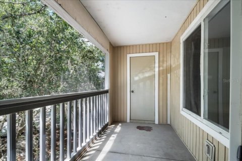 Condo in Gainesville, Florida, 4 bedrooms № 2236391 - photo 16